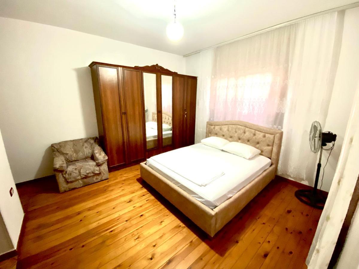 Villa Osmani ดูร์เรส ภายนอก รูปภาพ